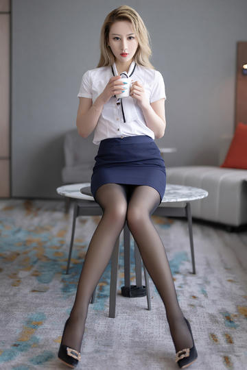 免费黄色视频狠狠的日